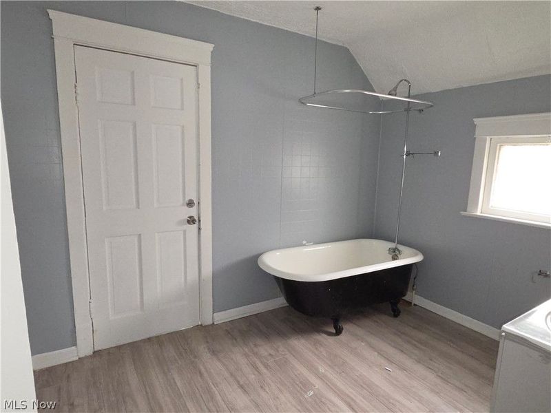 13609 Caine Avenue, Cleveland, OH 44105 Photo 21