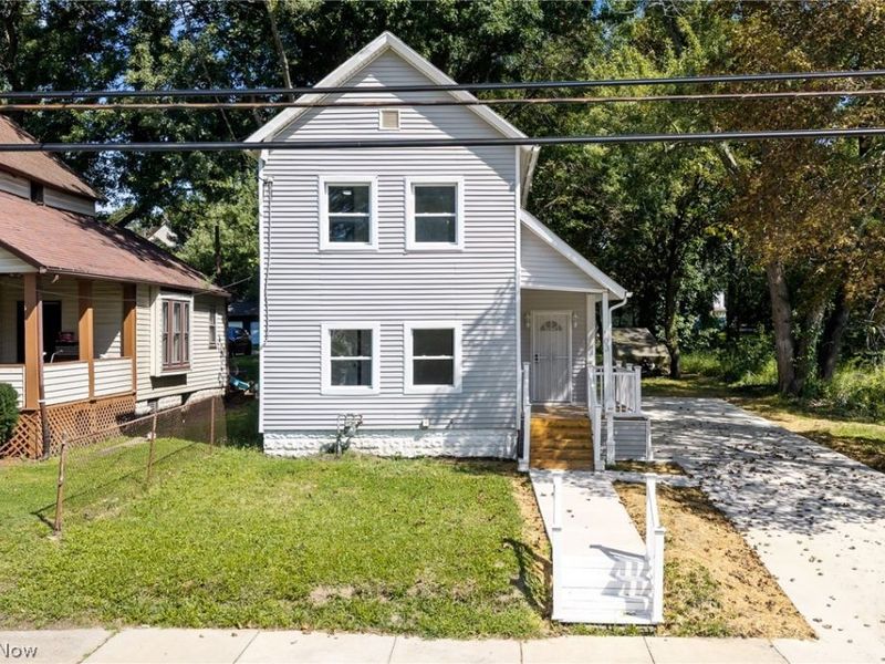 103 W Miller Avenue, Akron, OH 44301 Photo 2