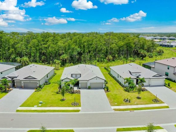 19070 Hinkley Dr, Estero, FL 33928