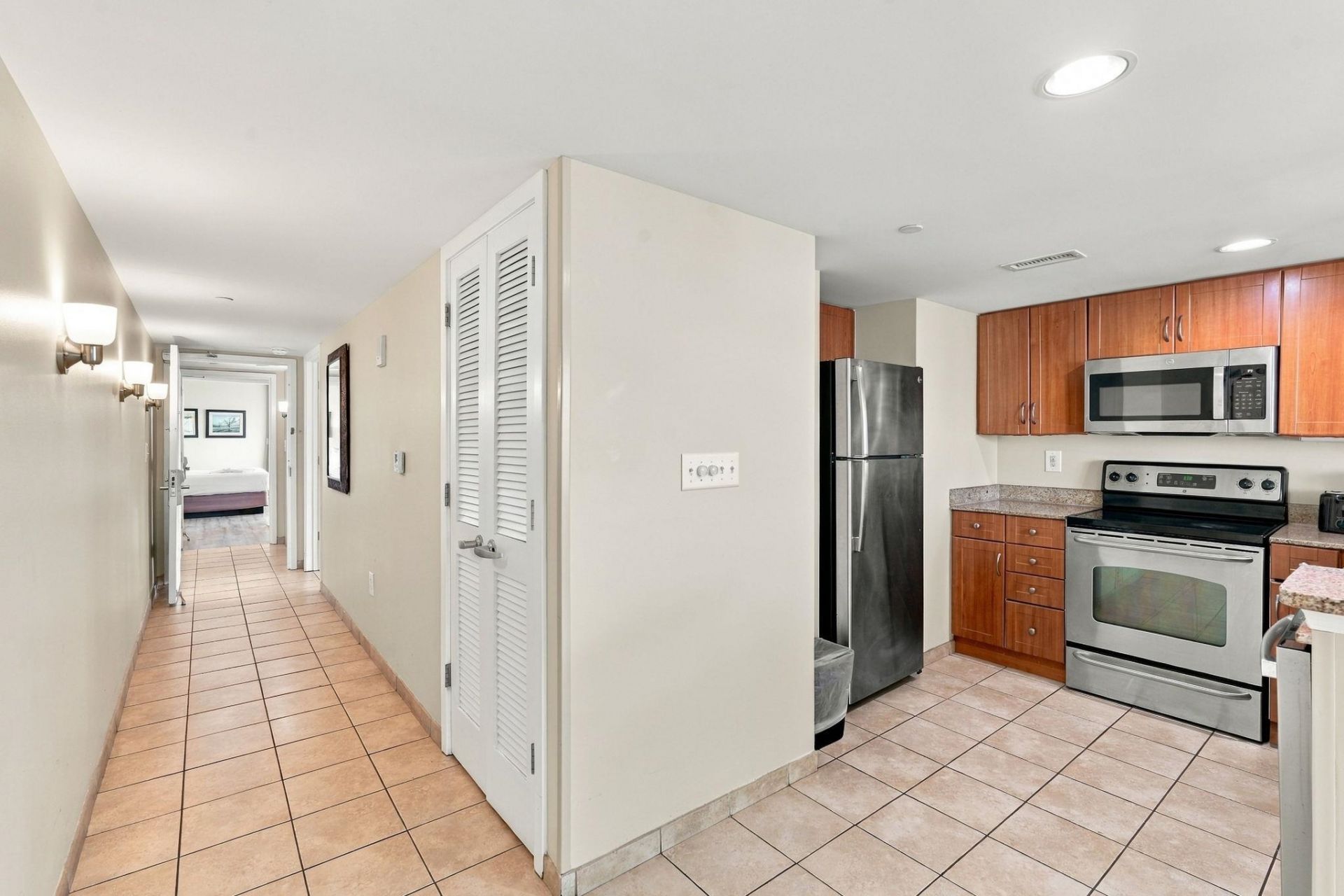 201 S Ocean Blvd. Photo 8