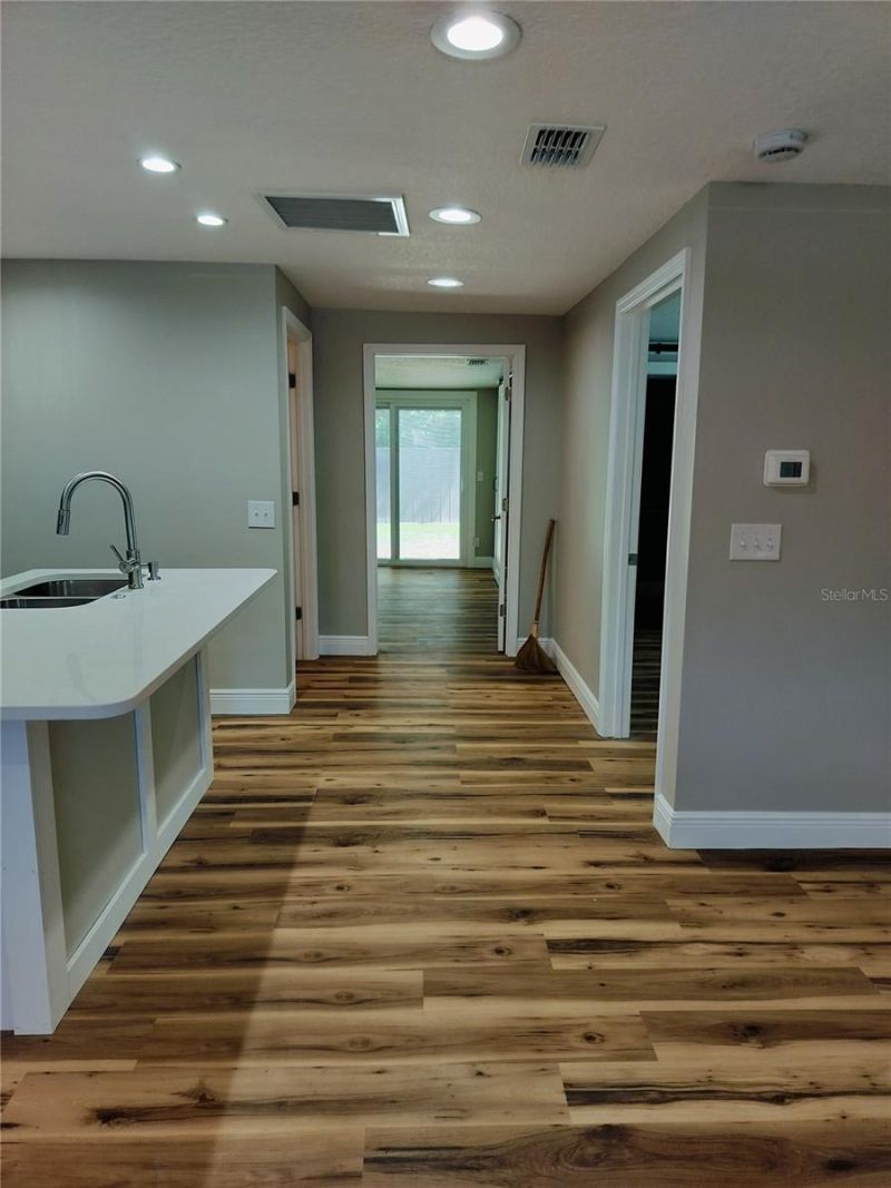 25405b Colmar Avenue, Unit B, Mount Plymouth, FL 32776 Photo