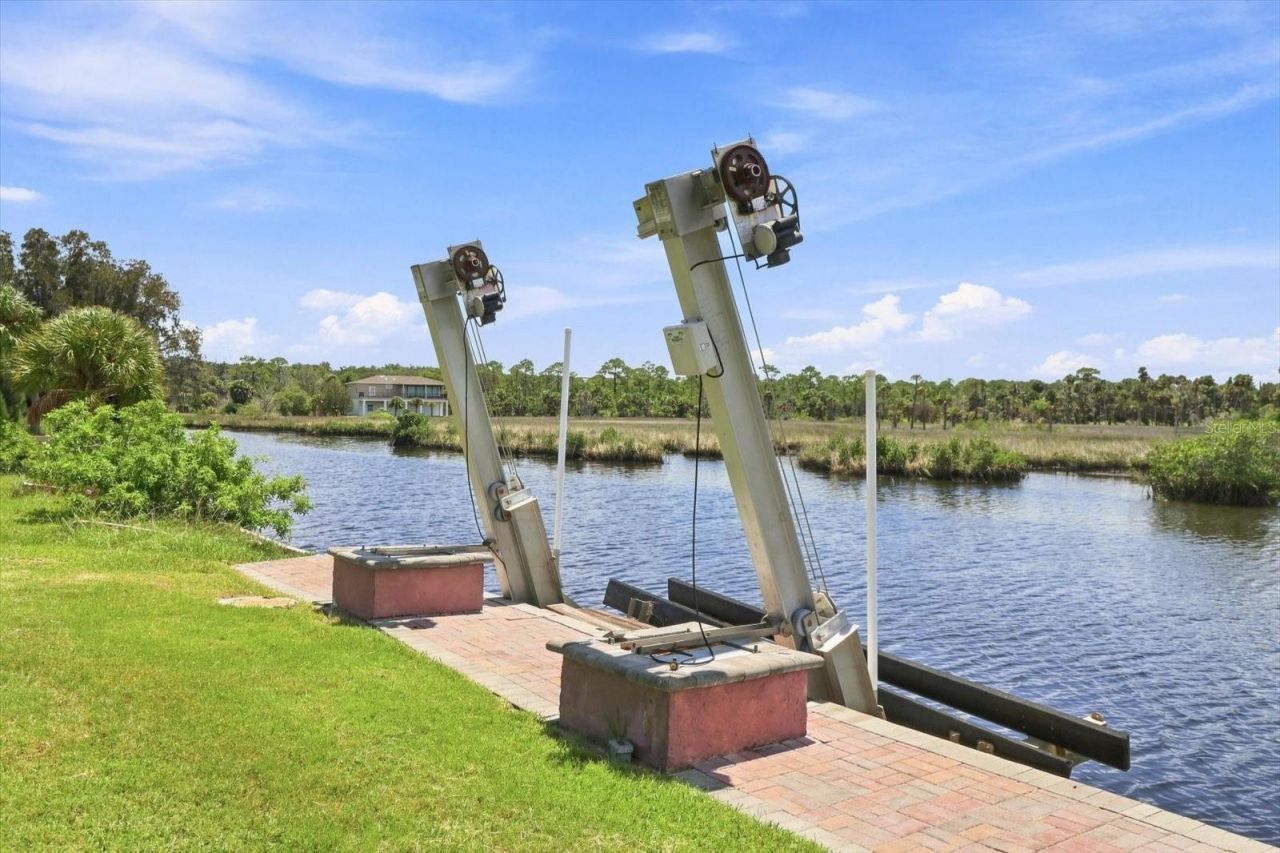 3198 Indian Gulf Lane, Hernando Beach, FL 34607 Photo