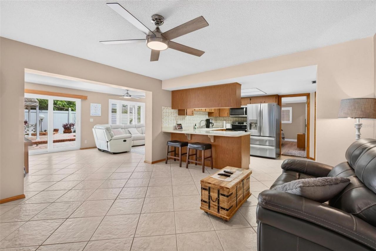 6225 43rd Avenue N, Kenneth City, FL 33709 Photo