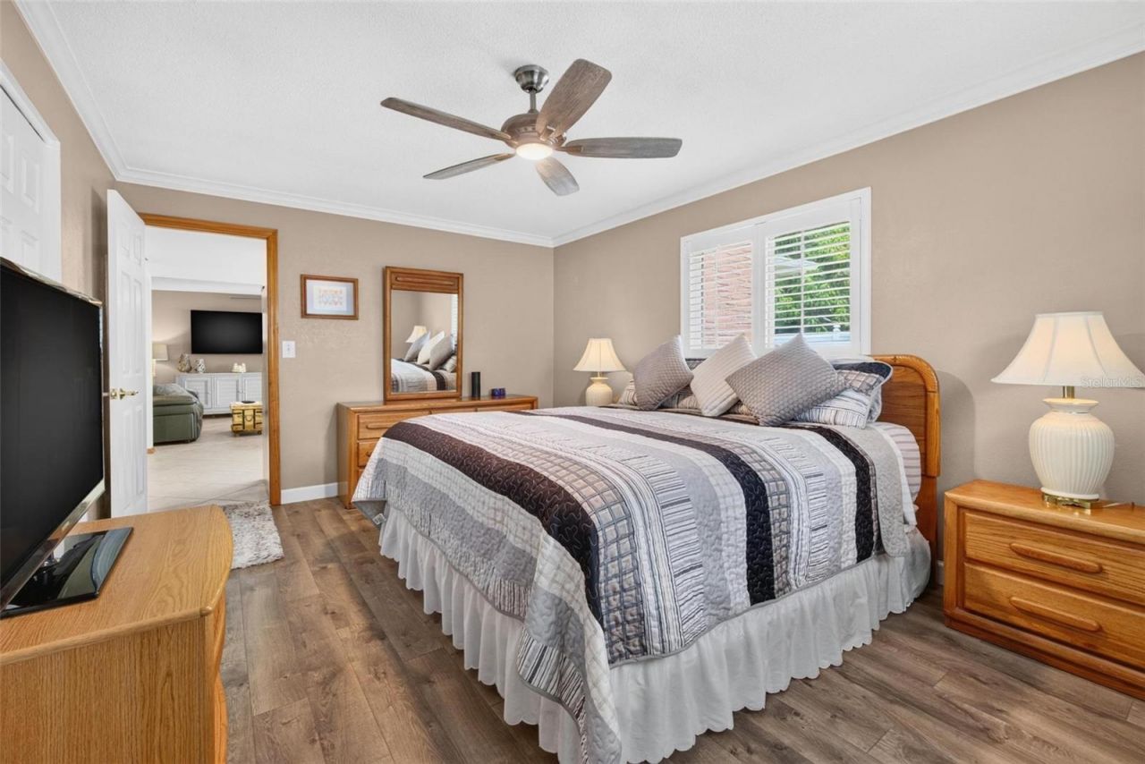 6225 43rd Avenue N, Kenneth City, FL 33709 Photo