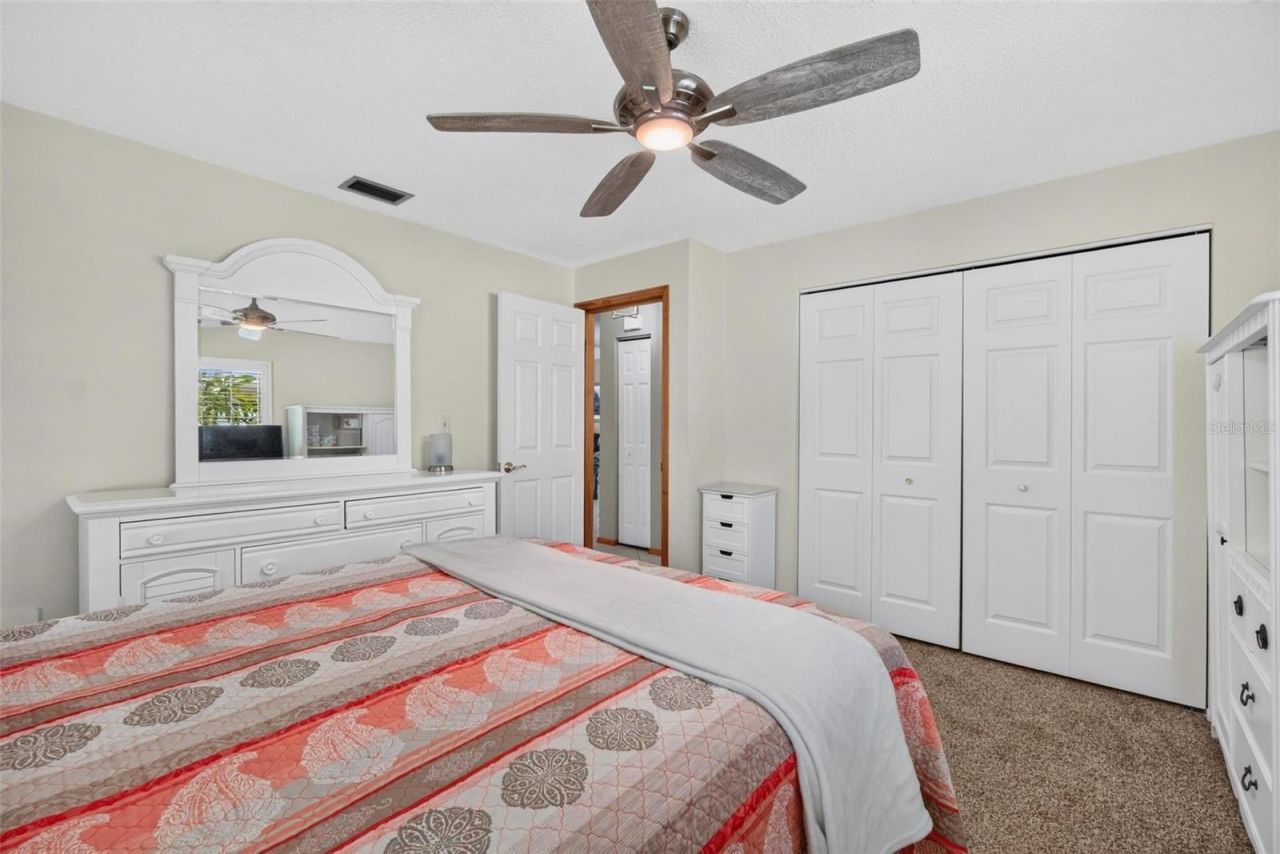 6225 43rd Avenue N, Kenneth City, FL 33709 Photo