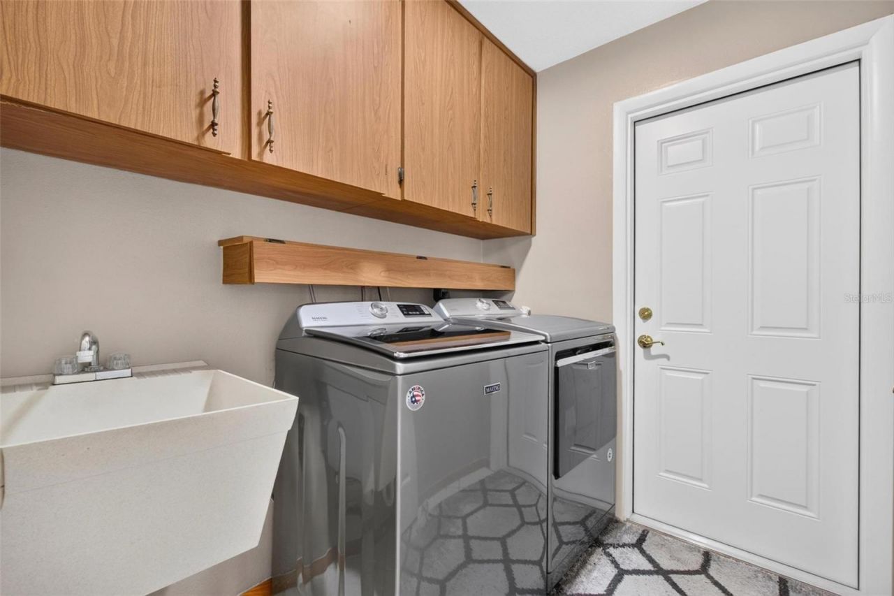 6225 43rd Avenue N, Kenneth City, FL 33709 Photo