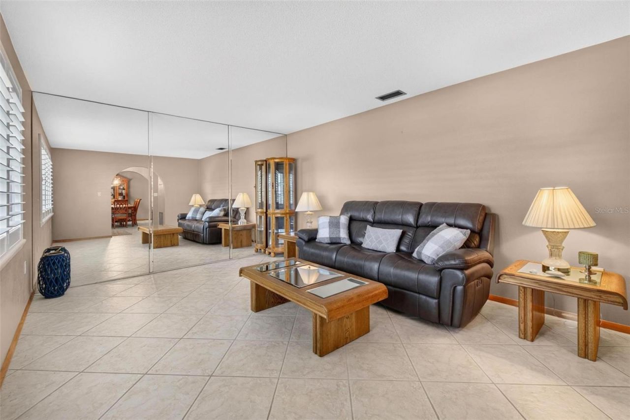 6225 43rd Avenue N, Kenneth City, FL 33709 Photo
