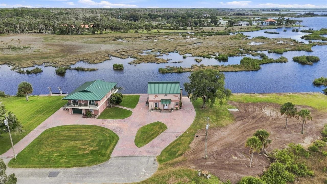 3194 Indian Gulf Lane, Hernando Beach, FL 34607 Photo