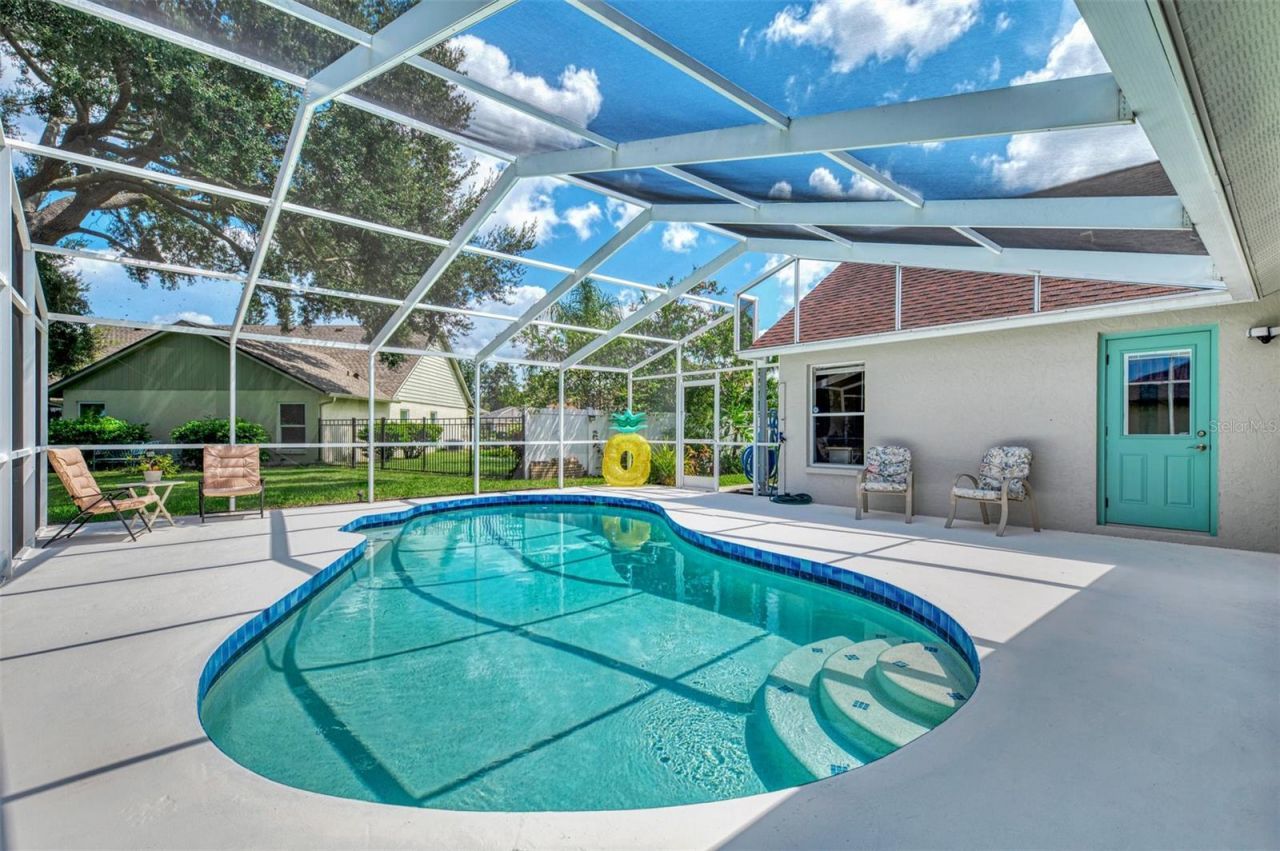 3911 77th Place E, Sarasota, FL 34243 Photo