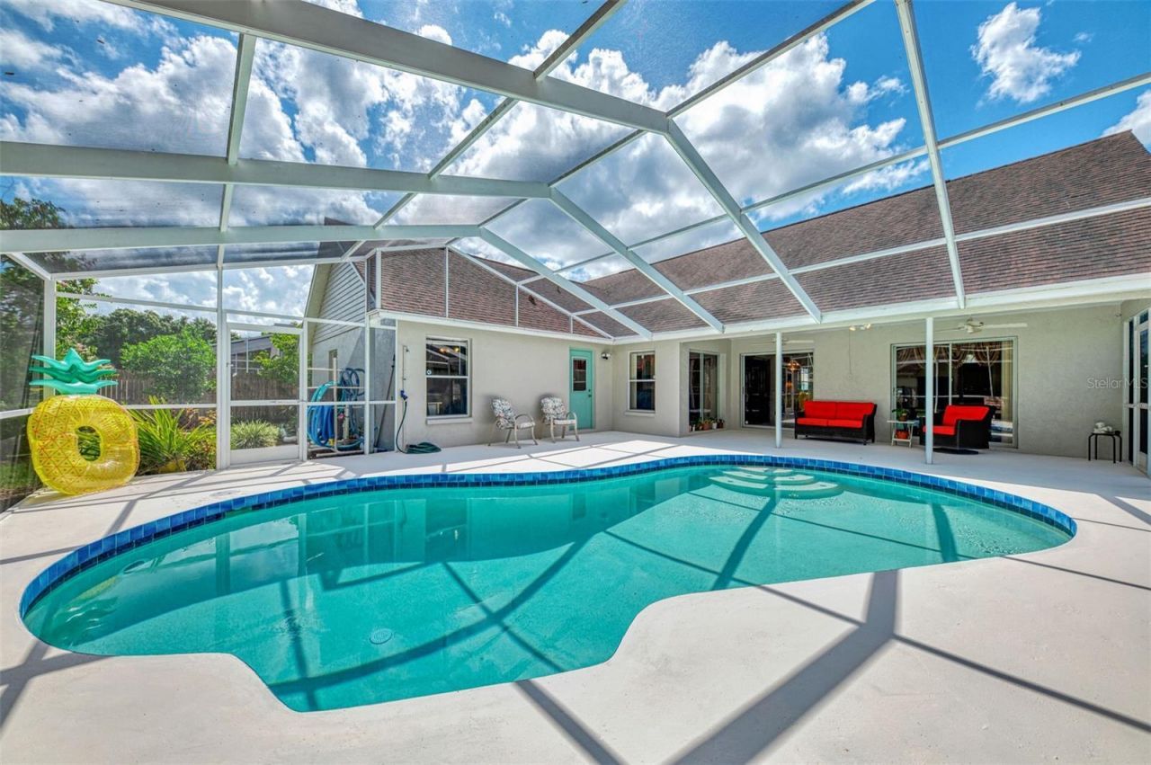 3911 77th Place E, Sarasota, FL 34243 Photo