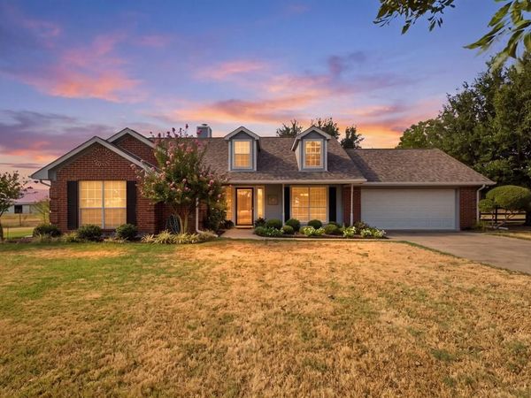 11454 Foutch Road, Pilot Point, TX 76258