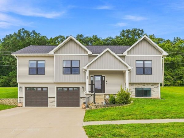 14 Green Oak Court, Fort Madison, IA 52627