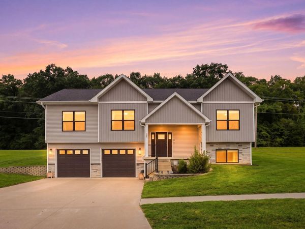 14 Green Oak Court, Fort Madison, IA 52627