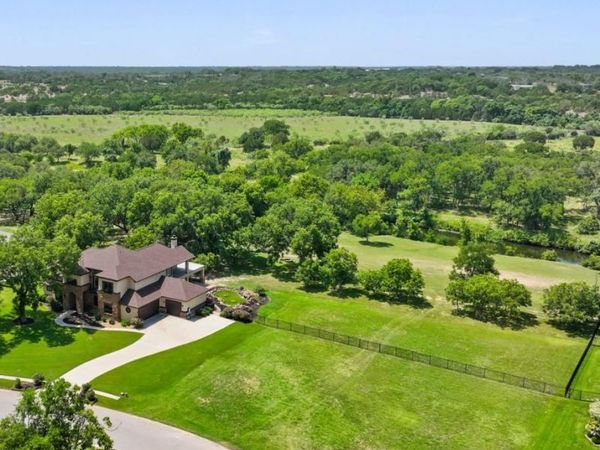 404 Golden Eagle WAY, Liberty Hill, TX 78642