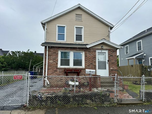 62 Clifford , Bridgeport, CT 06607