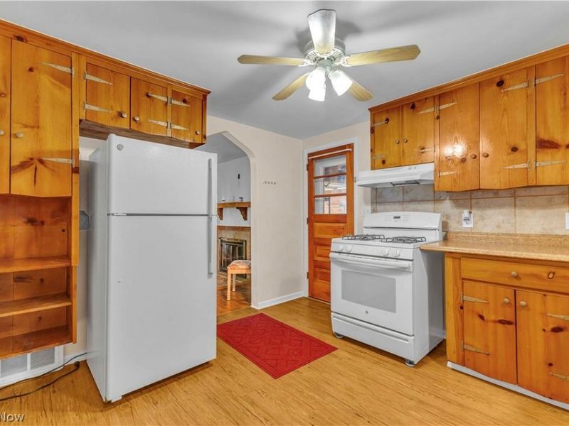 1547 49th Street, Canton, OH 44709 Photo 5