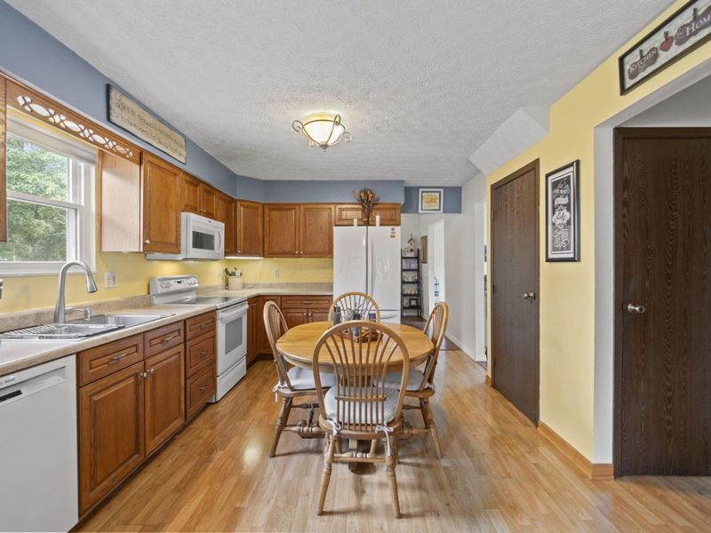 4111 Spring Flower Court, Columbus, OH 43230 Photo 15