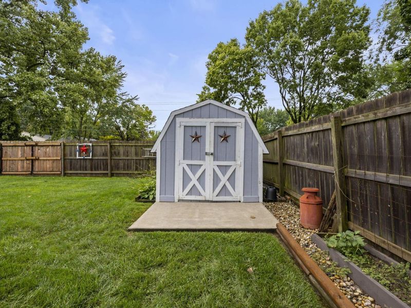 4111 Spring Flower Court, Columbus, OH 43230 Photo 46
