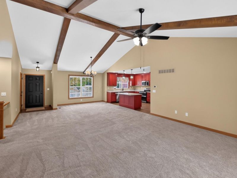 782 Crestrose Drive, Howard, OH 43028 Photo 7