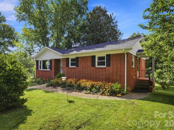103 Park Street , Morganton, NC 28655