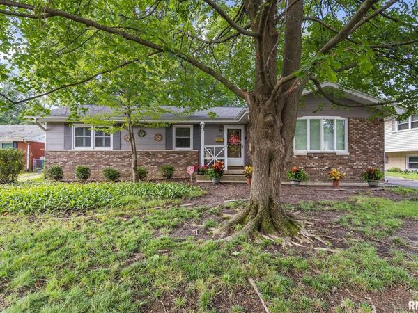 2340 GRINNELL Drive, Springfield, IL 62704