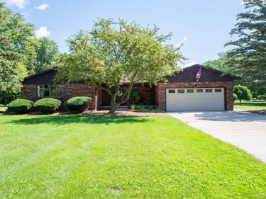 12900 Maxwell Road, Carleton Village, Mi 48117