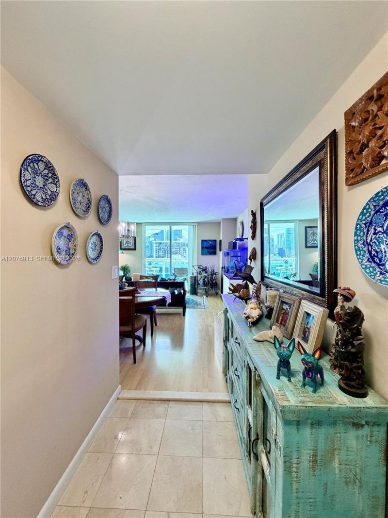 2101 Brickell Ave , Unit 1805, Miami, FL 33129 Photo