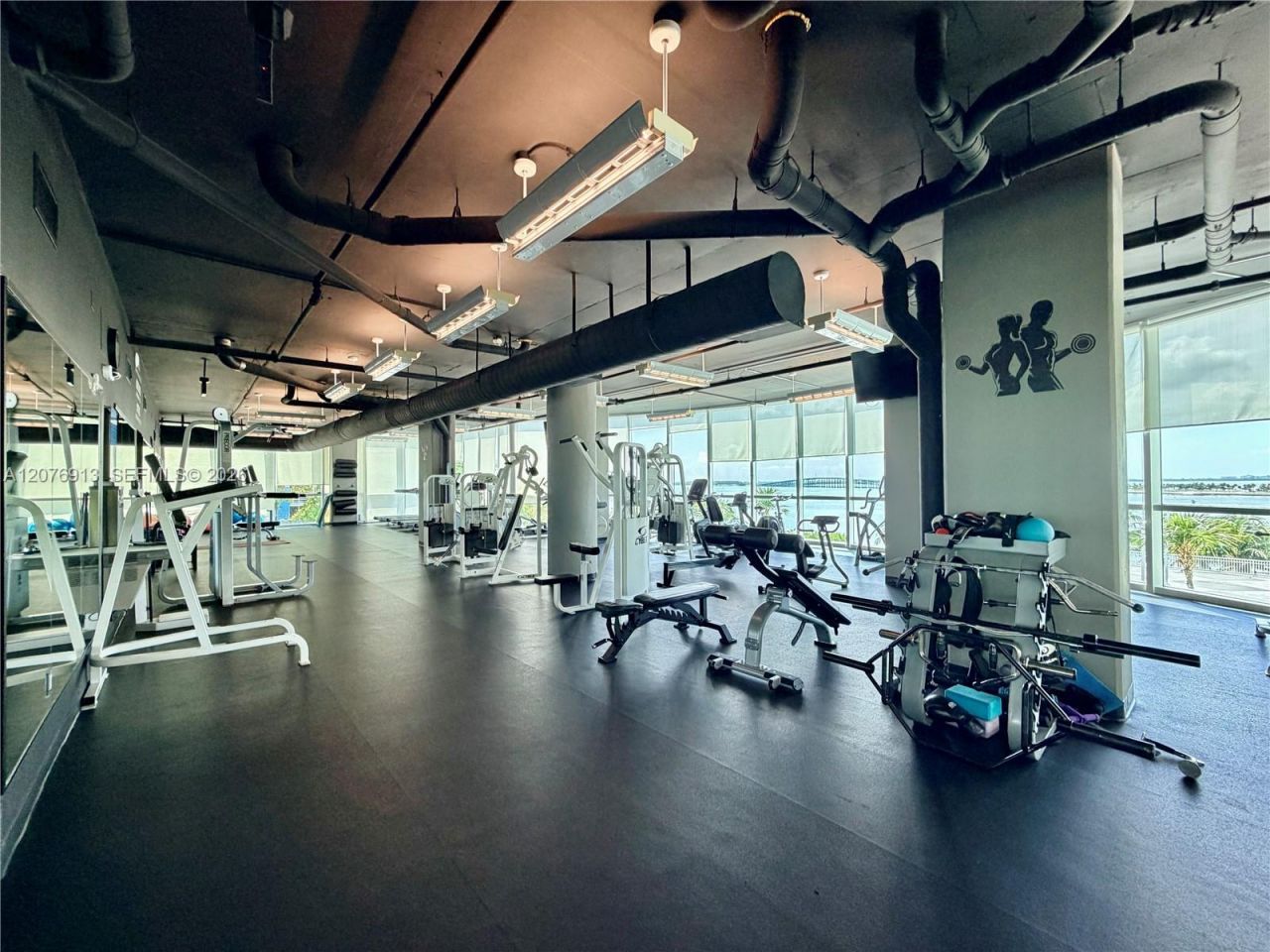 2101 Brickell Ave , Unit 1805, Miami, FL 33129 Photo