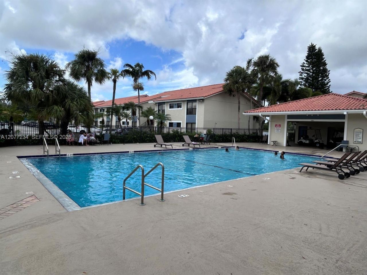1525 Lake Crystal Dr, Unit D, West Palm Beach, FL 33411 Photo