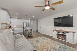 127 Brittmore Park Pl. photo 4