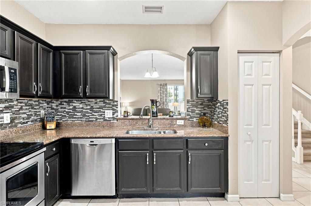 9977 Chiana Cir , Fort Myers, FL 33905 Photo