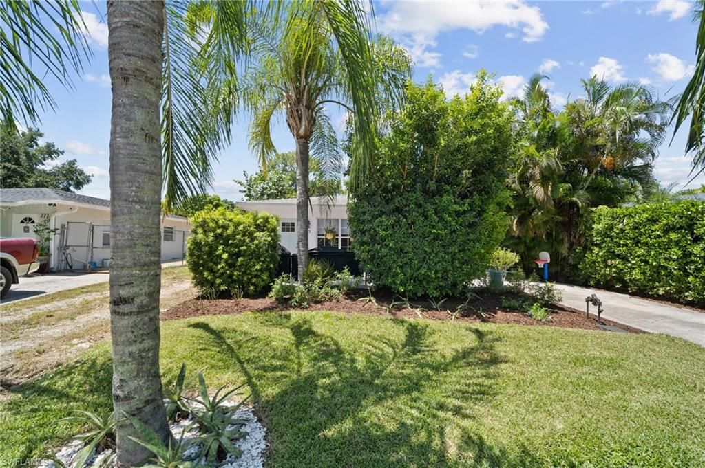 273 Porter St , Naples, FL 34113 Photo