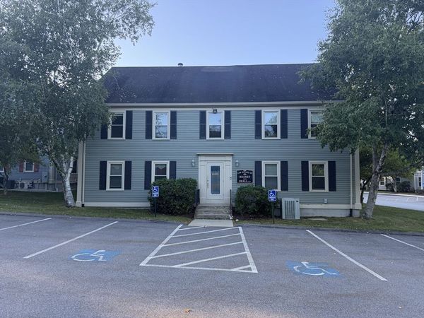 24 Asylum St, Milford, MA 01757