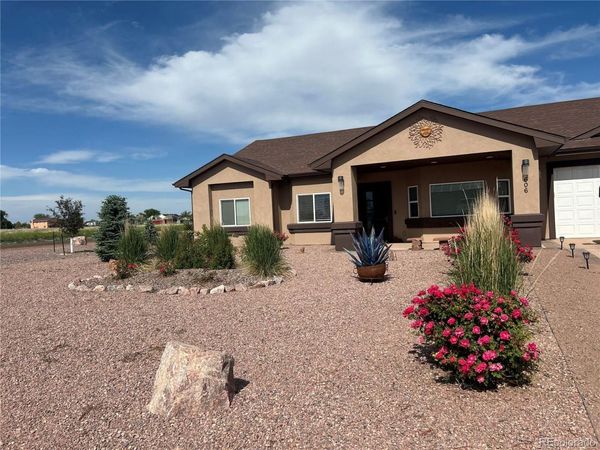 606 S Calaveras Drive, Pueblo, CO 81007