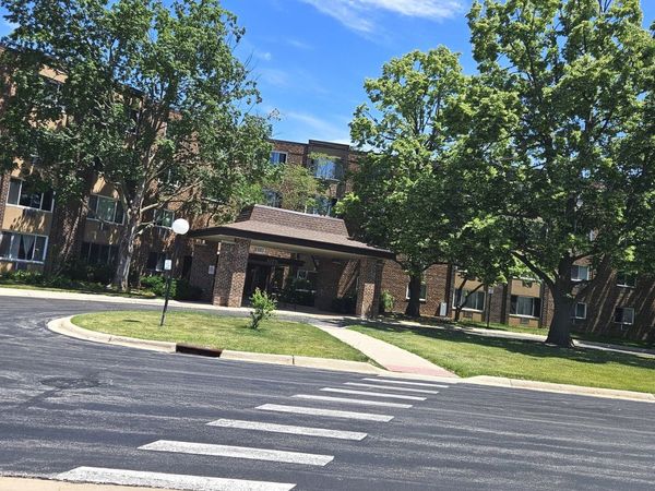 1375 Rebecca Drive , Unit 219, Hoffman Estates, IL 60194