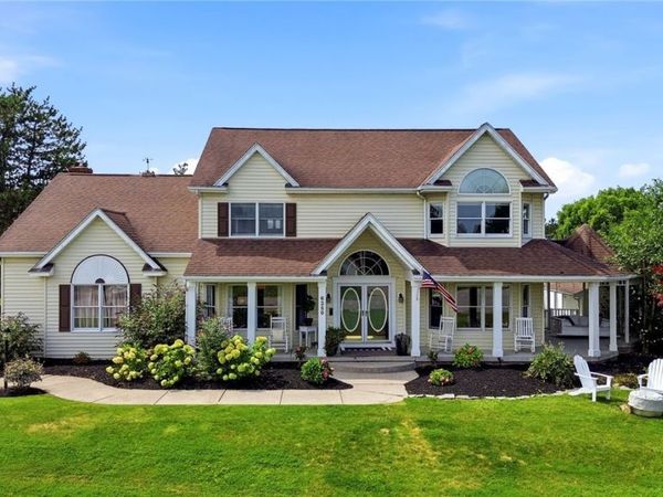 6280 Crosswinds Court , East Amherst, NY 14051