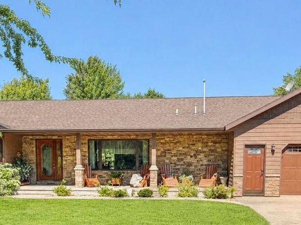 1625 Edgewater Drive, Lake Benton, MN 56149