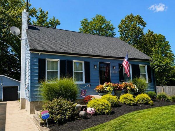 1021 W Seymour Avenue, Cincinnati, OH 45216