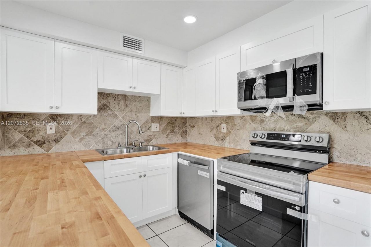 5700 SW 127th Ave , Unit 1118, Miami, FL 33183 Photo