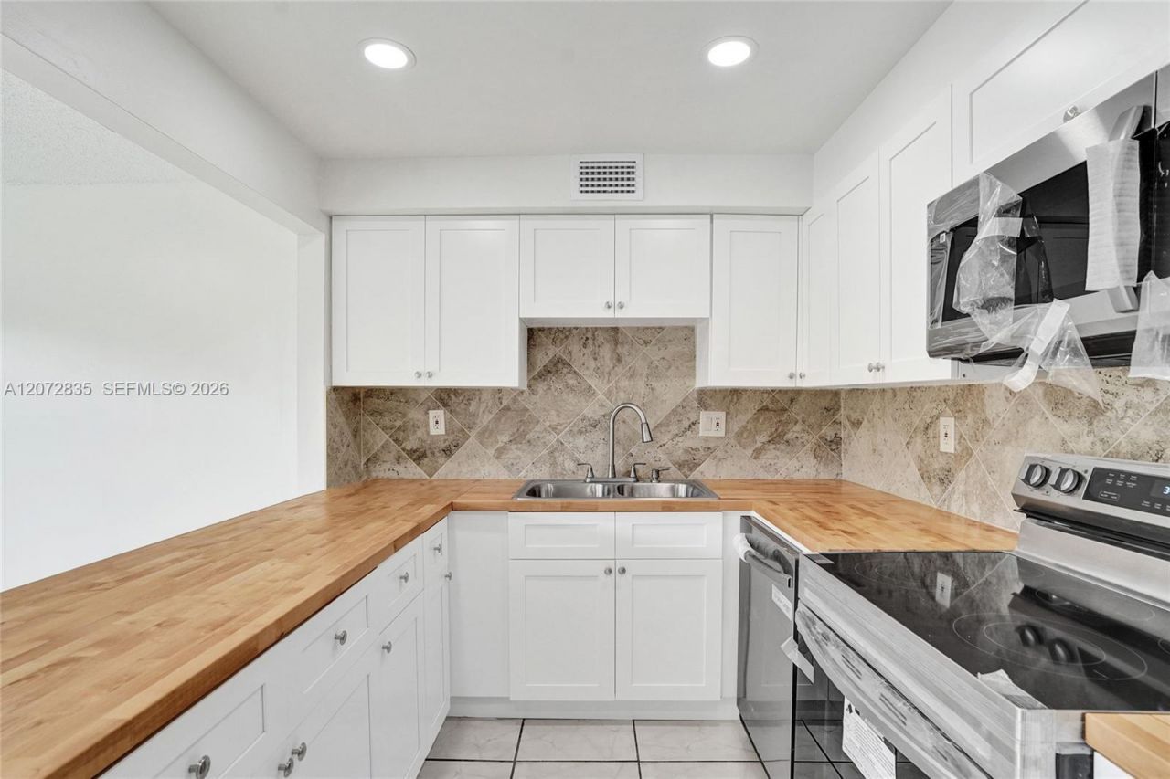 5700 SW 127th Ave , Unit 1118, Miami, FL 33183 Photo