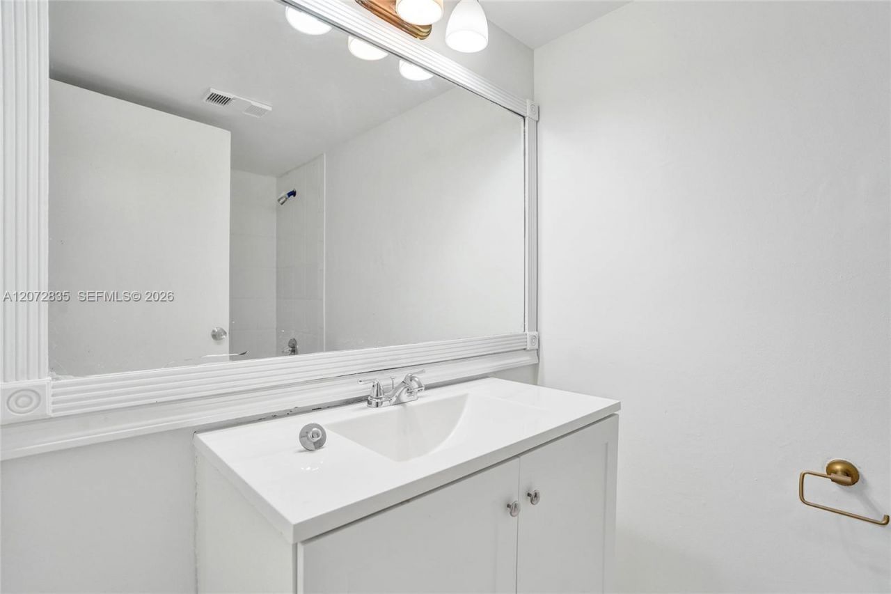 5700 SW 127th Ave , Unit 1118, Miami, FL 33183 Photo