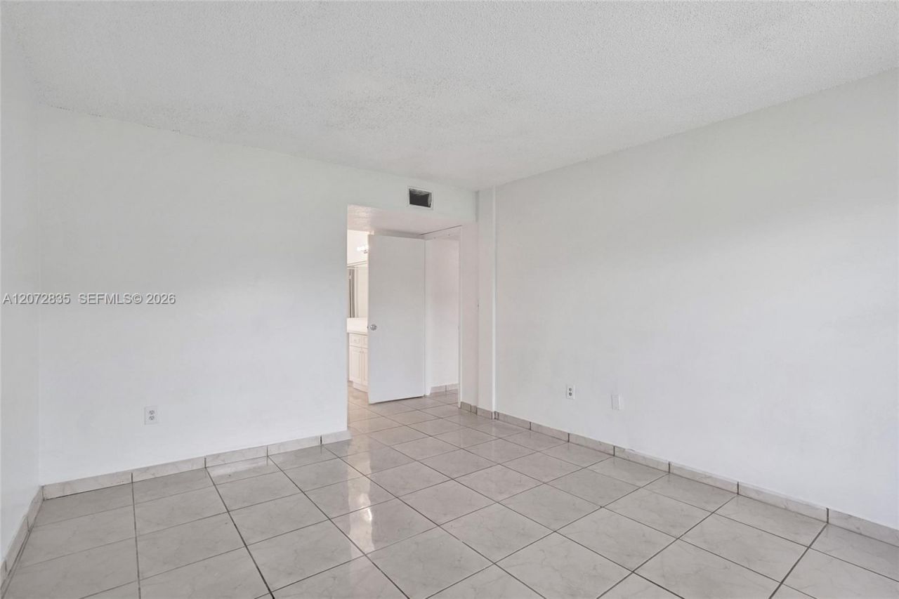 5700 SW 127th Ave , Unit 1118, Miami, FL 33183 Photo