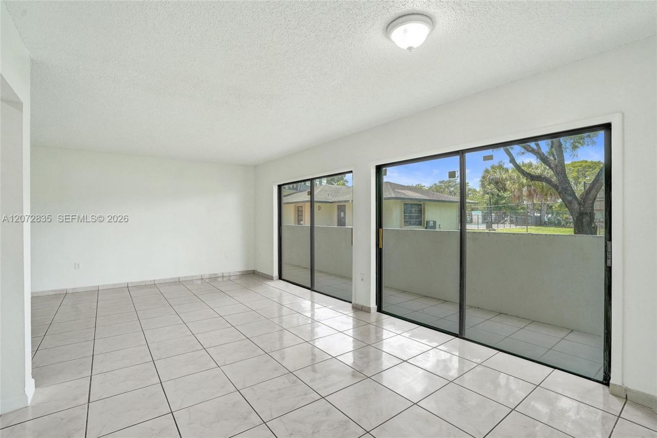 5700 SW 127th Ave , Unit 1118, Miami, FL 33183 Photo