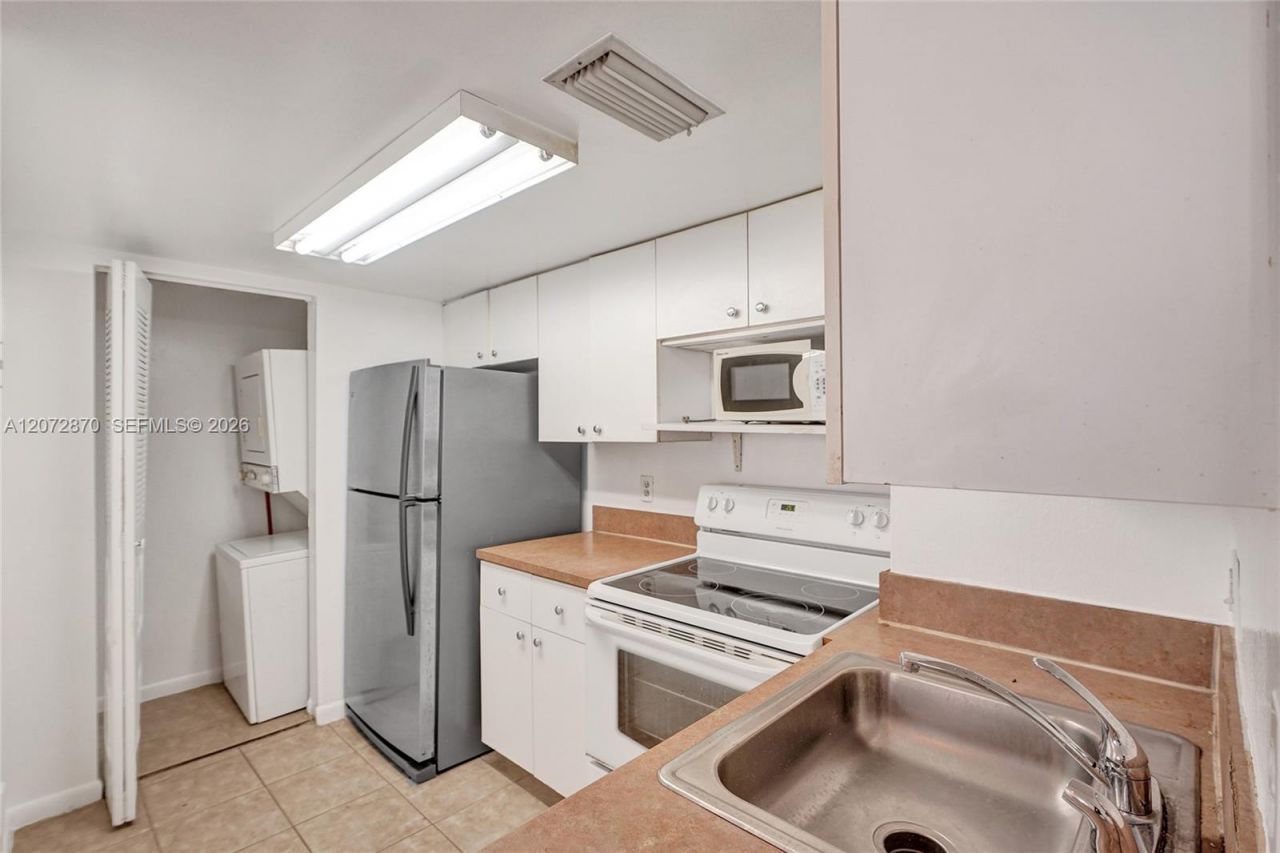 770 Claughton Island Dr , Unit 709, Miami, FL 33131 Photo