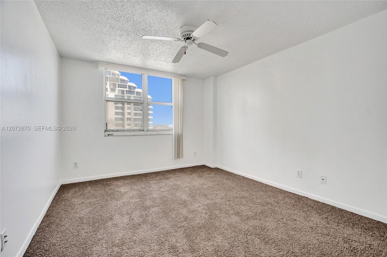 770 Claughton Island Dr , Unit 709, Miami, FL 33131 Photo