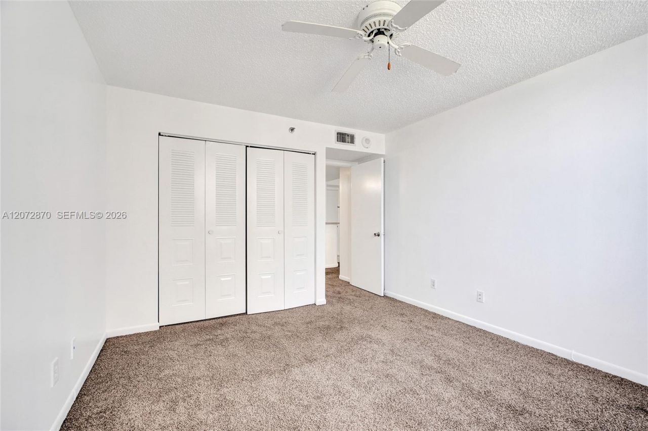 770 Claughton Island Dr , Unit 709, Miami, FL 33131 Photo