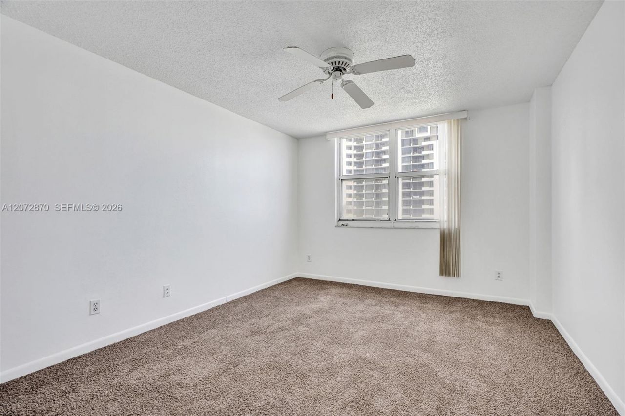 770 Claughton Island Dr , Unit 709, Miami, FL 33131 Photo