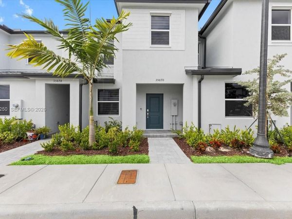 35670 SW 178 Ct , Miami, FL 33034
