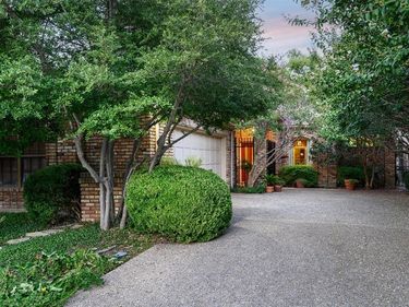 11904 Forest Lakes Lane , Dallas, TX 75230