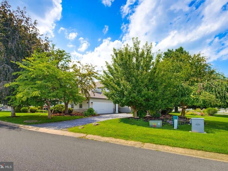 3 Laurelgate Place, Millersville, PA 17551 Main Photo
